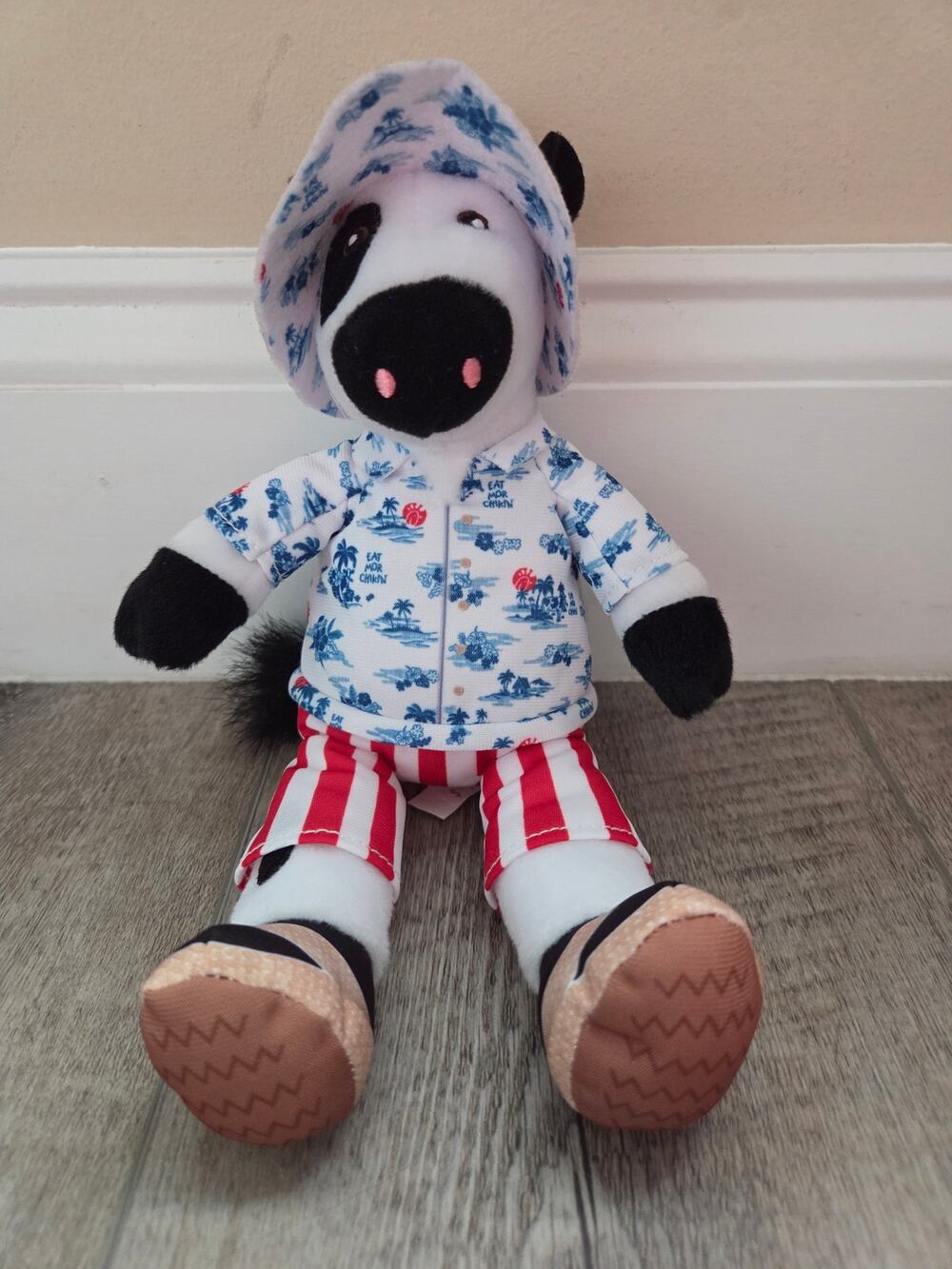 Chick-fil-A Hawaiian Beach Cow Plush Plushie "Eat Mor Chikin"